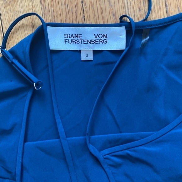 Diane Von Furstenberg Slip Dress - Picture 5 of 8